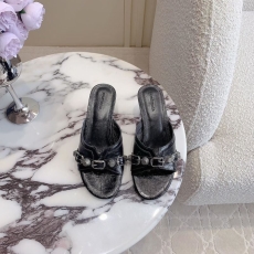 Balenciaga Slippers